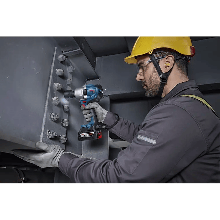 Atornillador de impacto a batería GDS 18V-780 + 2 Baterías 18V 5.0Ah BOSCH 6