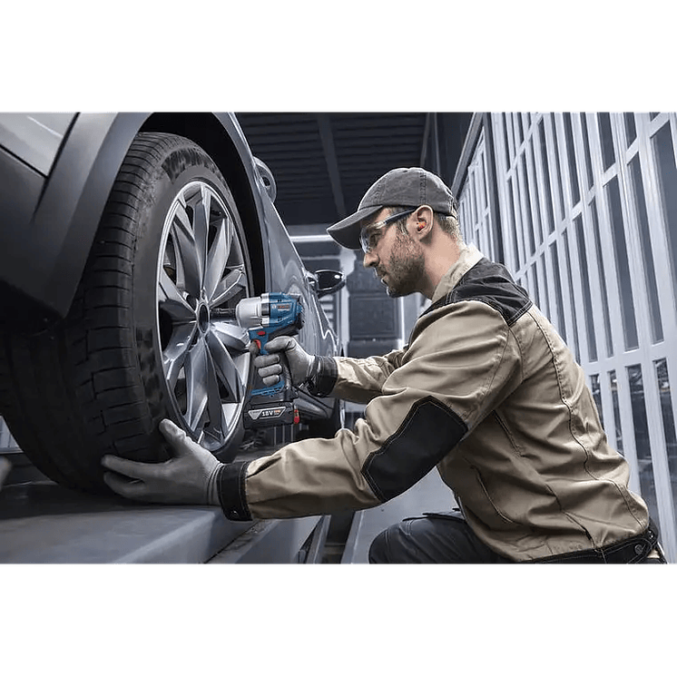 Atornillador de impacto a batería GDS 18V-780 + 2 Baterías 18V 5.0Ah BOSCH 13