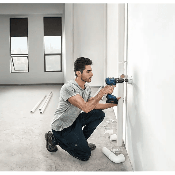 Atornillador/Taladro con percusión a batería GSB 18V-65 + 2 Baterías 18V 2.0Ah BOSCH 5