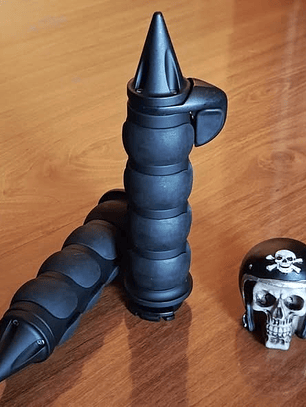 Puños en punta metalicos 1