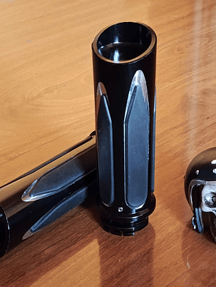 Puños Asim metálicos 1