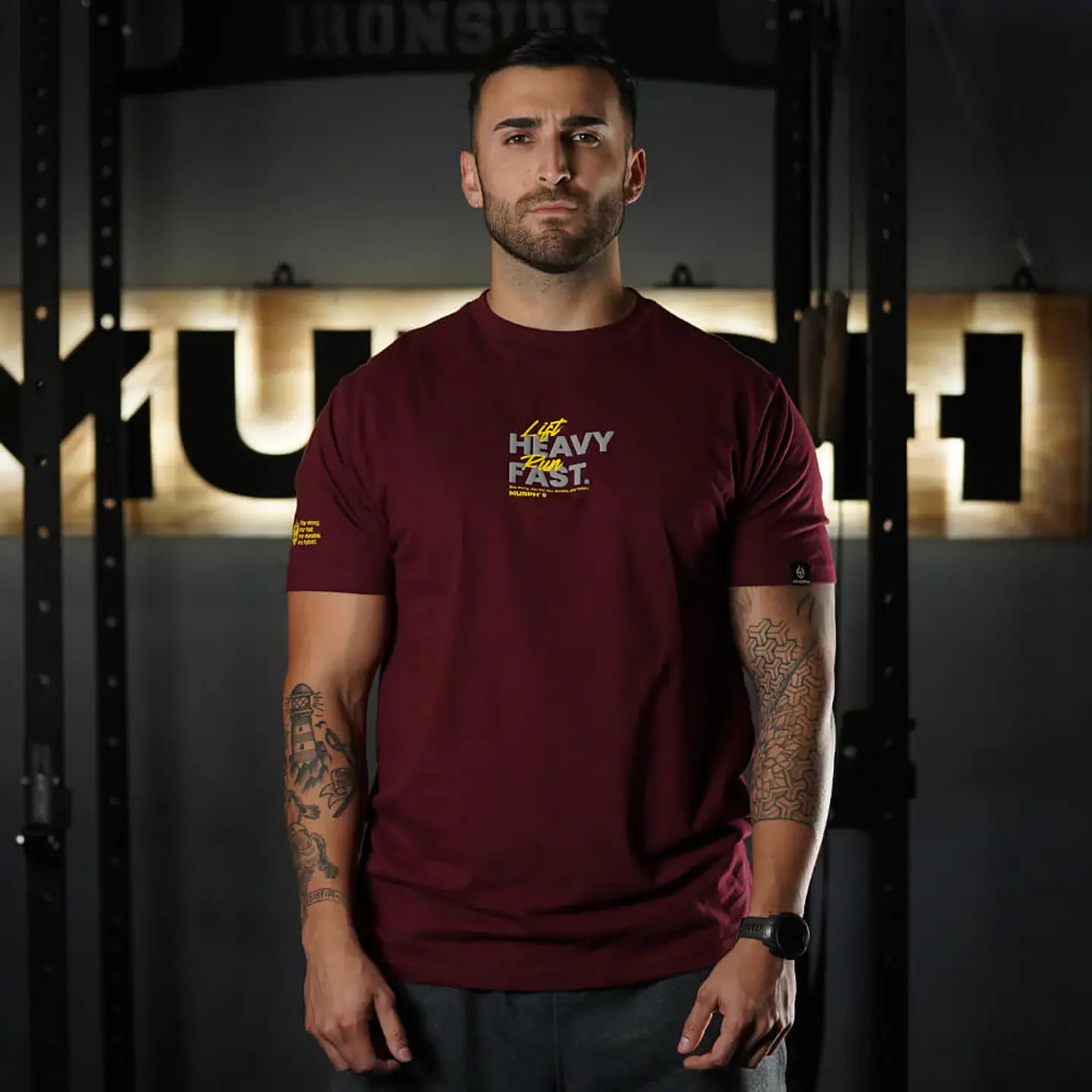 Remera Regular Fit LIFT HEAVY & RUN FAST - Burdeo 4