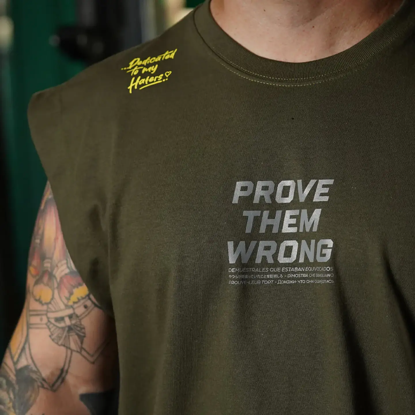 Musculosa Oversize Sleeveless PROVE THEM WRONG - Verde Táctico 4
