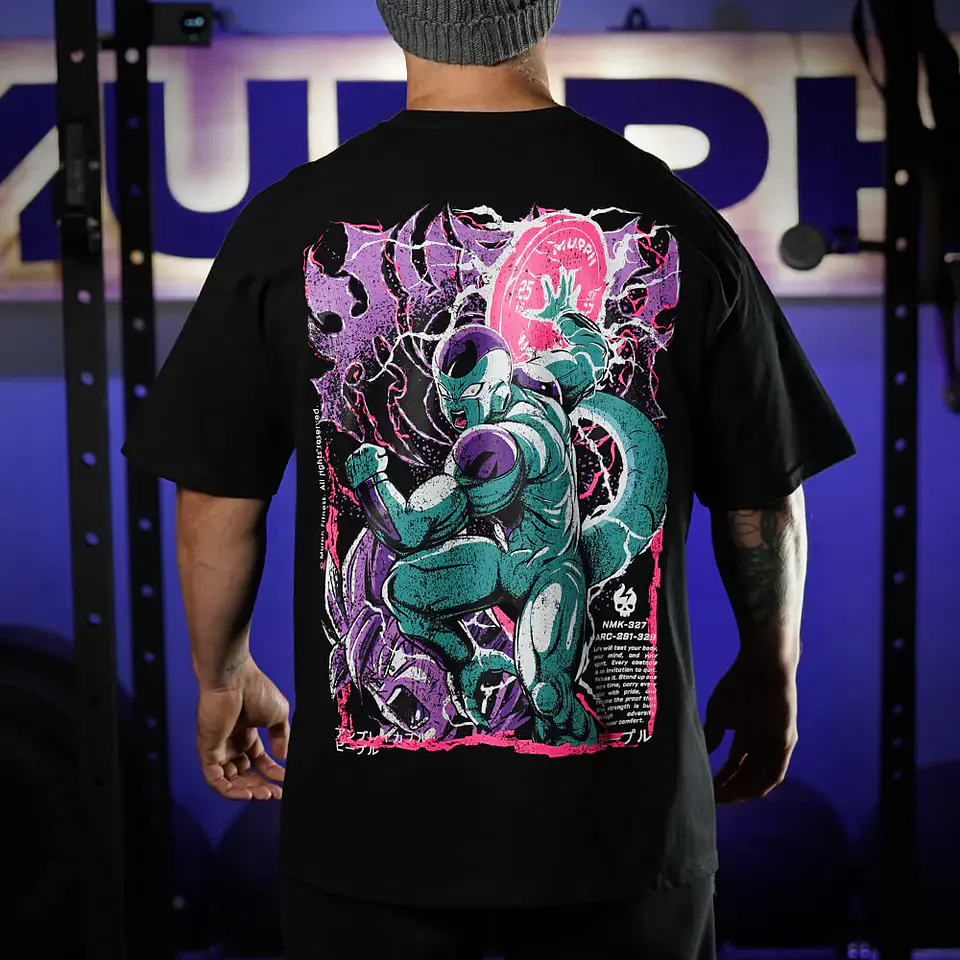 Remera Oversize CRUELTY - Negro 1