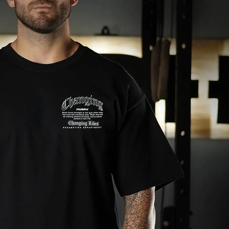 Remera Oversize CHANGING LIVES - Negro 4