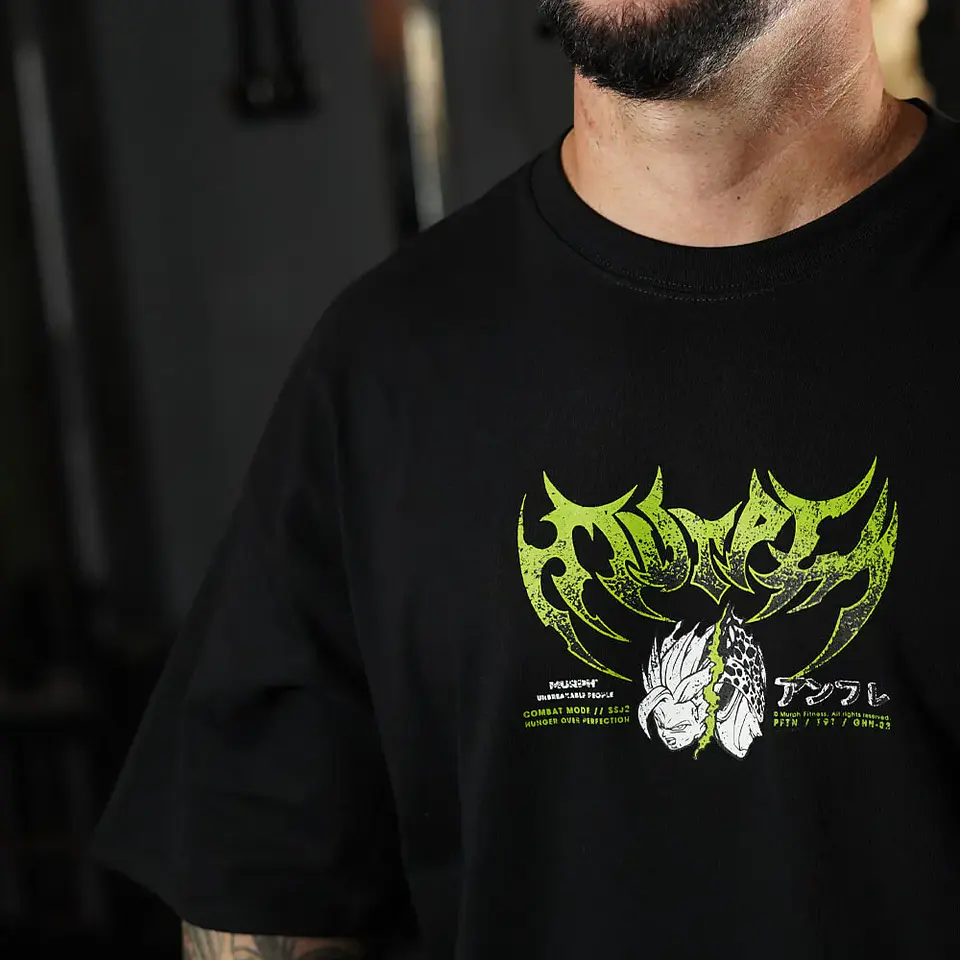 Remera Oversize PERFECTION - Negro 4