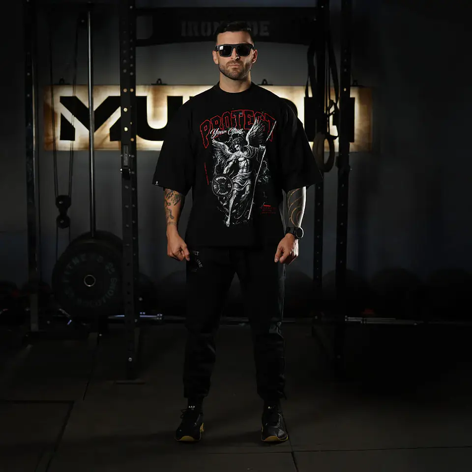 Remera Oversize ICON Premium PROTECT YOUR GAINS - Negro 4