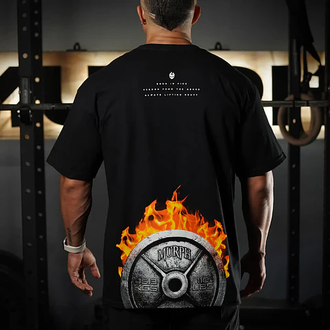 Remera Oversize BORN IN FIRE - Negro