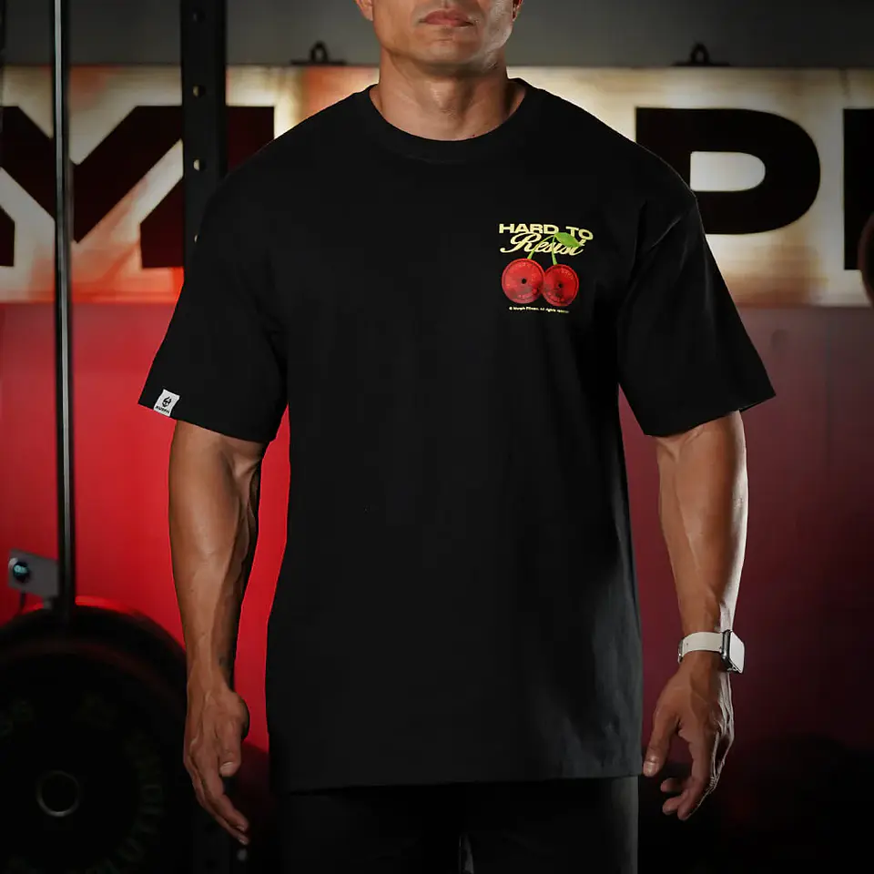 Remera Oversize HARD TO RESIST - Negro 2