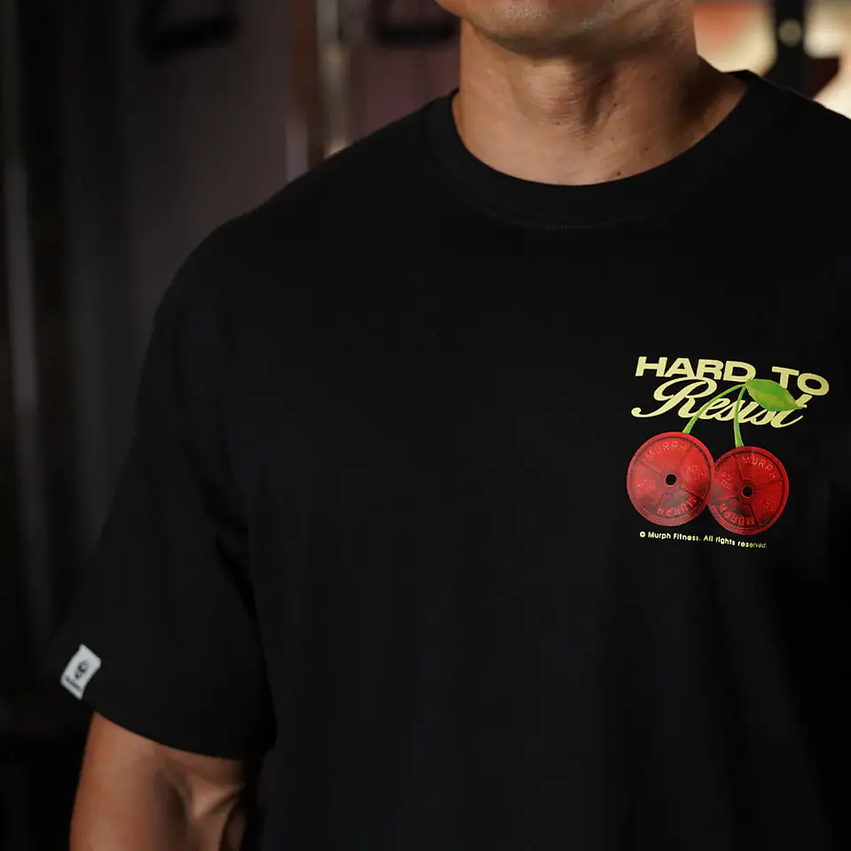 Remera Oversize HARD TO RESIST - Negro 4