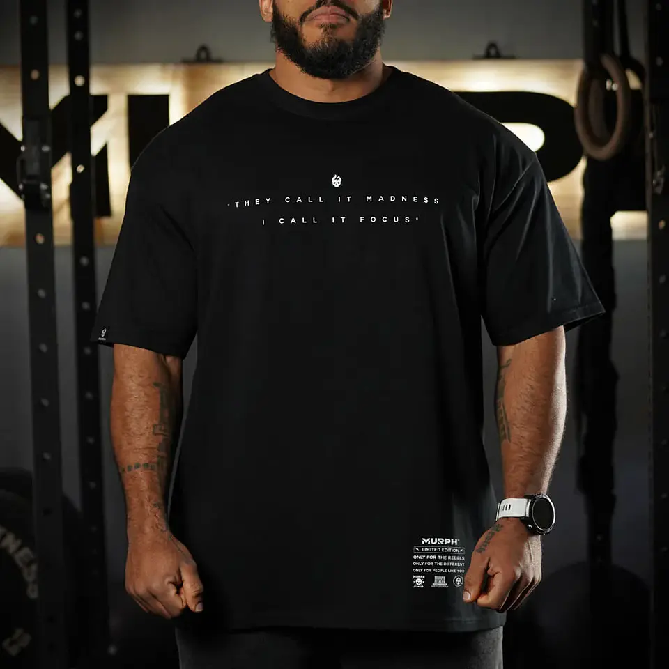 Remera Oversize OVEJA NEGRA - Negro 2