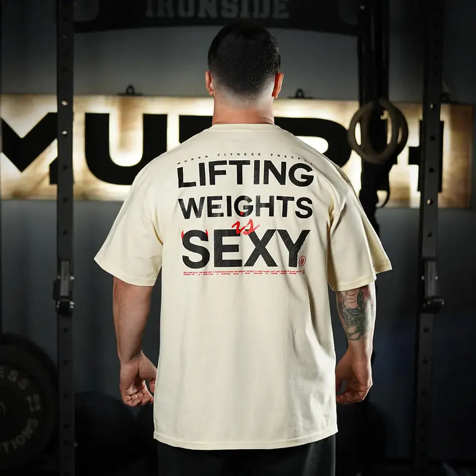 Remera Oversize Lifting Weights Is SEXY - Sweet Cream 1