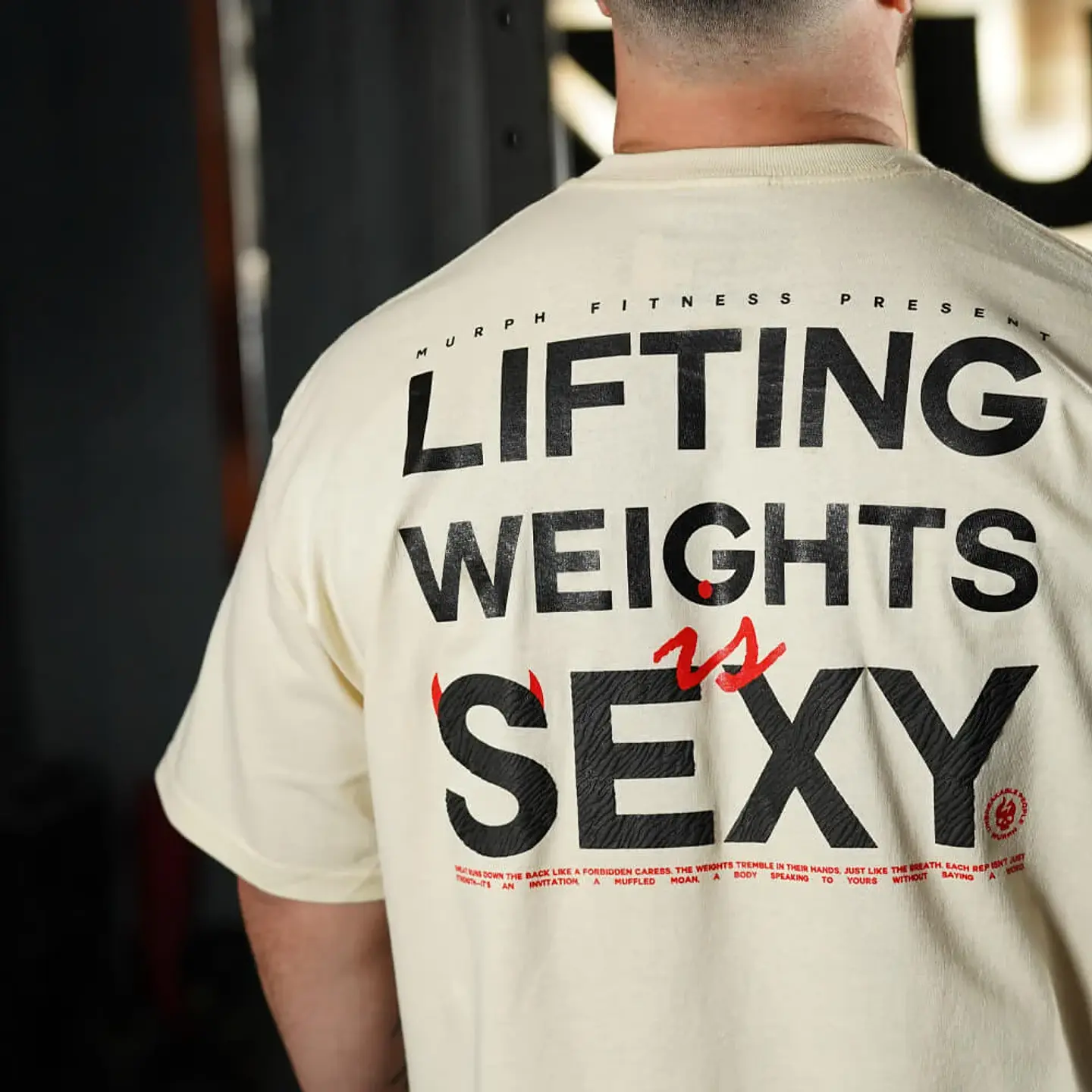 Remera Oversize Lifting Weights Is SEXY - Sweet Cream 3