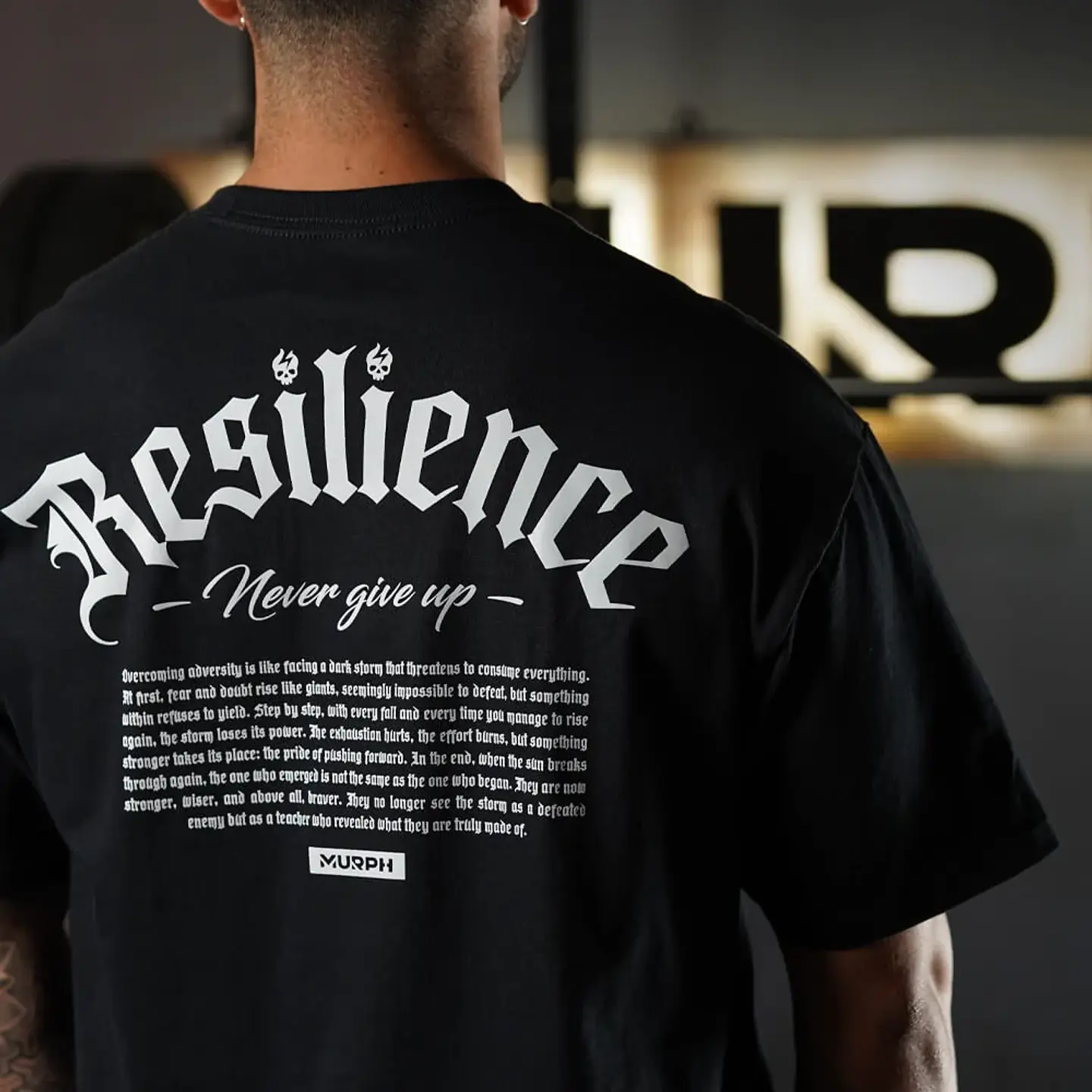 Remera Oversize Premium Resilience - Negro 5