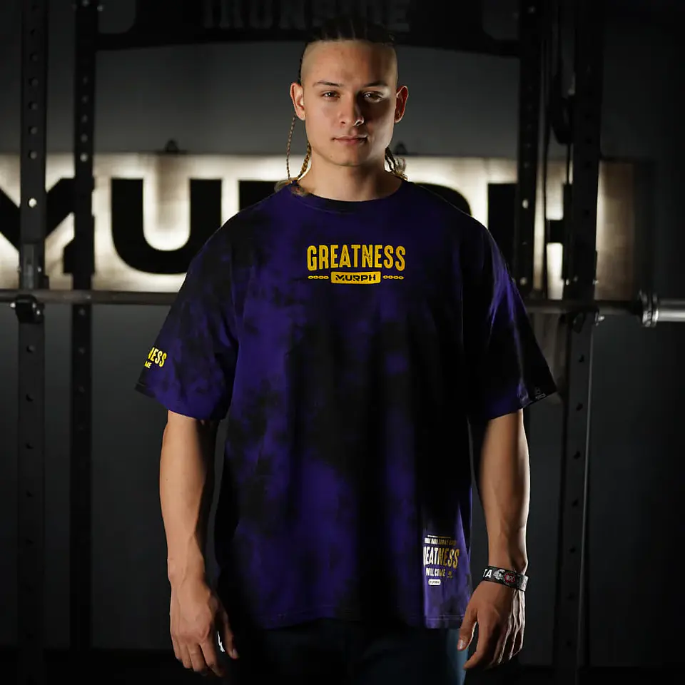 Remera Oversize Greatness - Purple storm 2