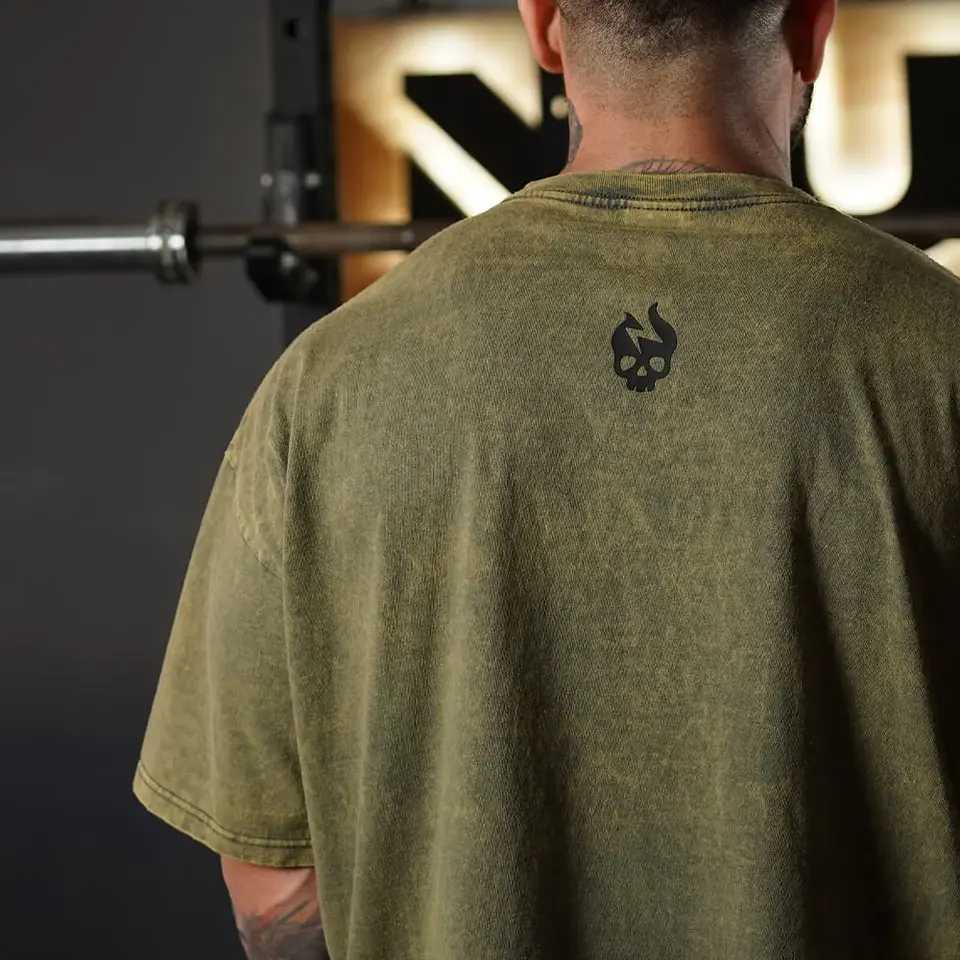 Remera Oversize Premium Discipline Beats Talent - Acid Gold 7