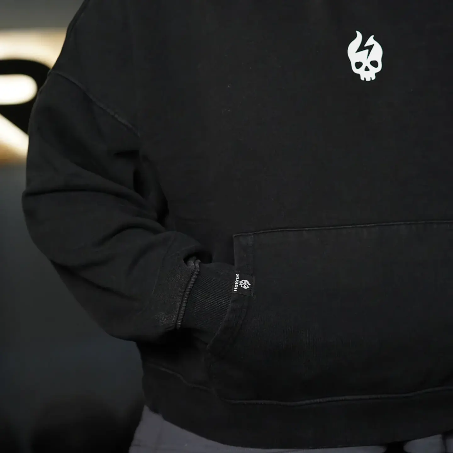 Buzo Premium Boxy Fit Hoddie ONIX Skull Logo - Acid Black 4