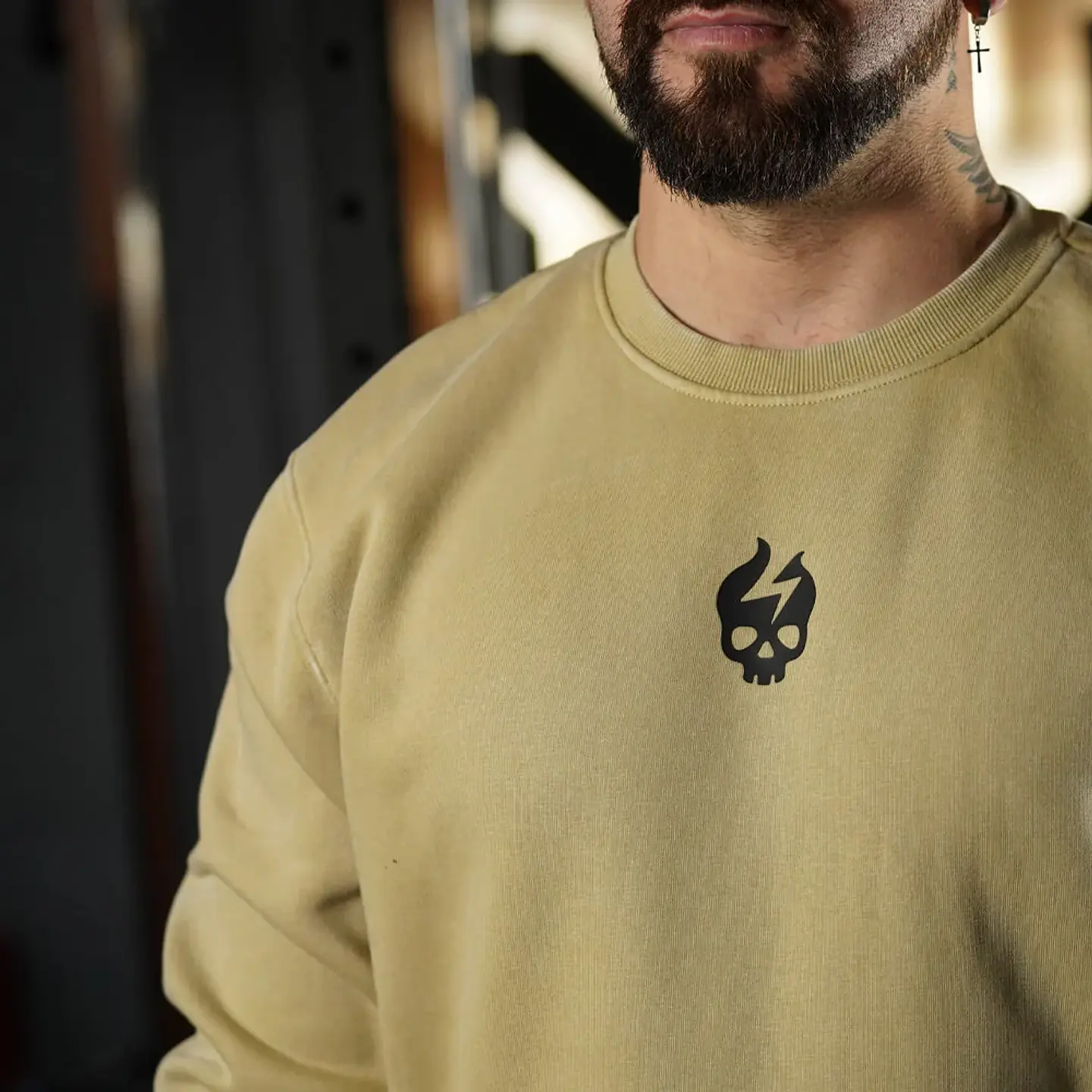 buzo Oversize Long Crewneck Skull Logo - Acid Cream 3