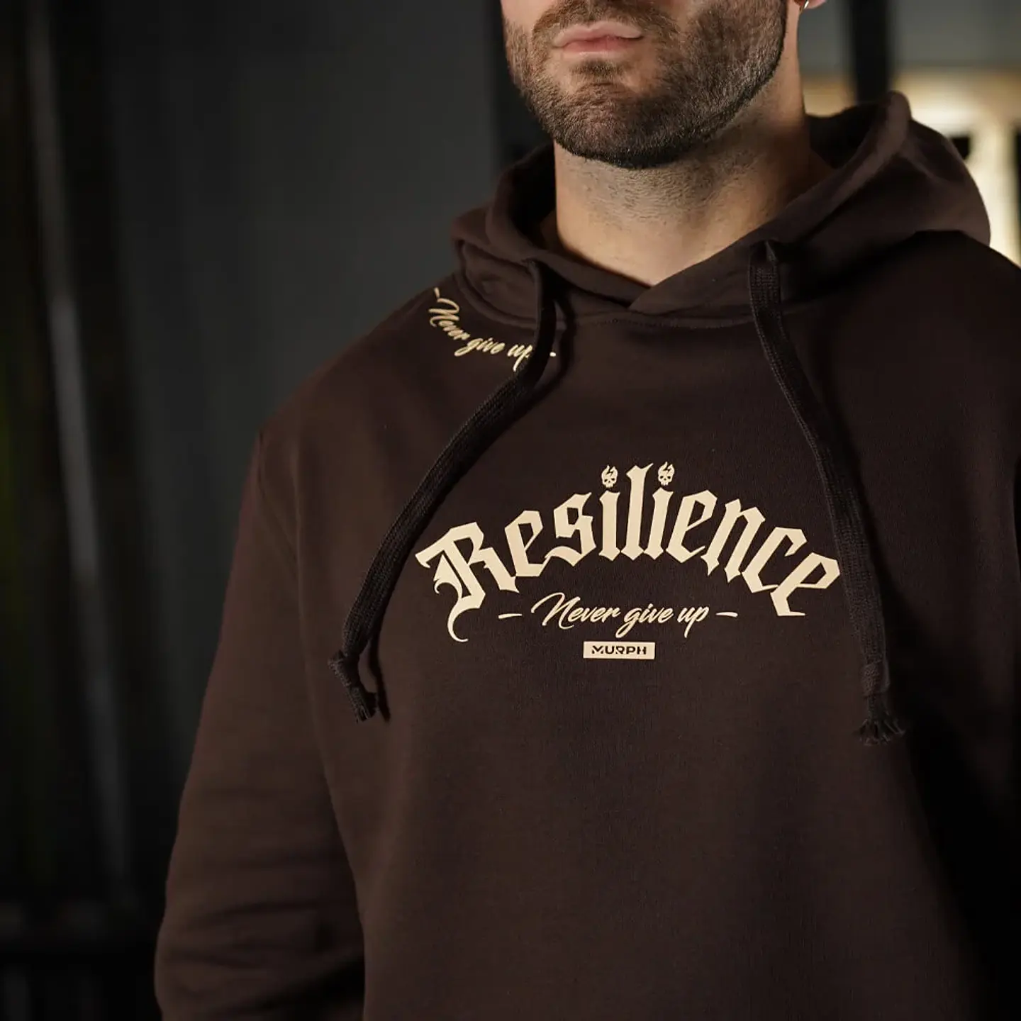 Buzo Canguro Resilience - Chocolate 4
