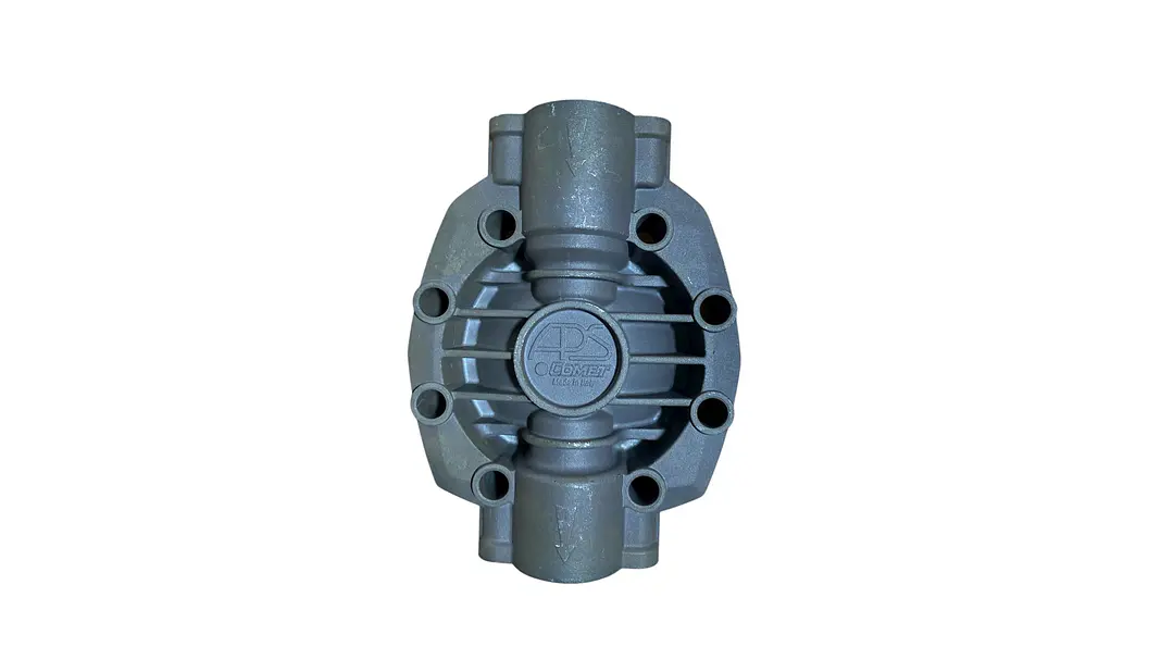 CULATA DE BOMBA APS-121 Y 145  1