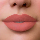 Labial Liquido Vogue Resist a Prueba de Besos 14 Hrs Tono Romantica  3