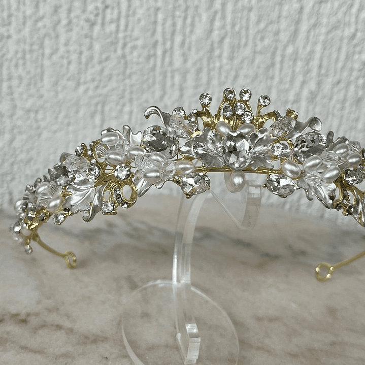 Tiara Fátima Dorada 2