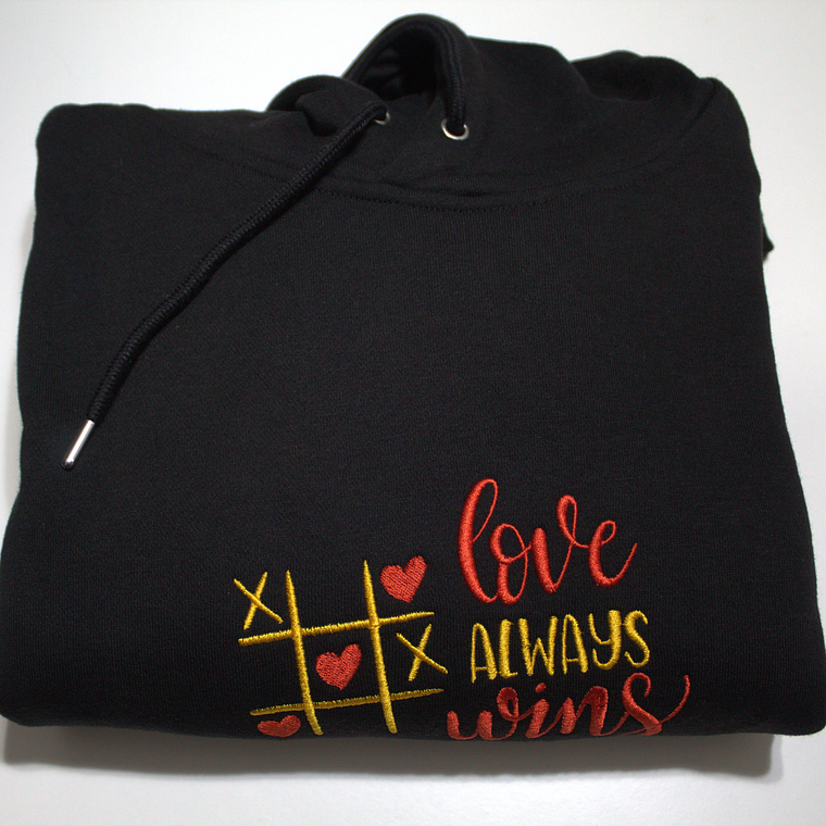 Sweatshirt Bordada Love Always Wins (Jogo do Galo) 7