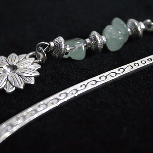 MARCADORES DE LIVRO DE METAL FLOR & PEDRAS VERDES