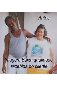 Restauramos memórias especiais. Nesta montagem adicionamos um casal de uma foto antiga à foto atual da família, criando uma lembrança única.