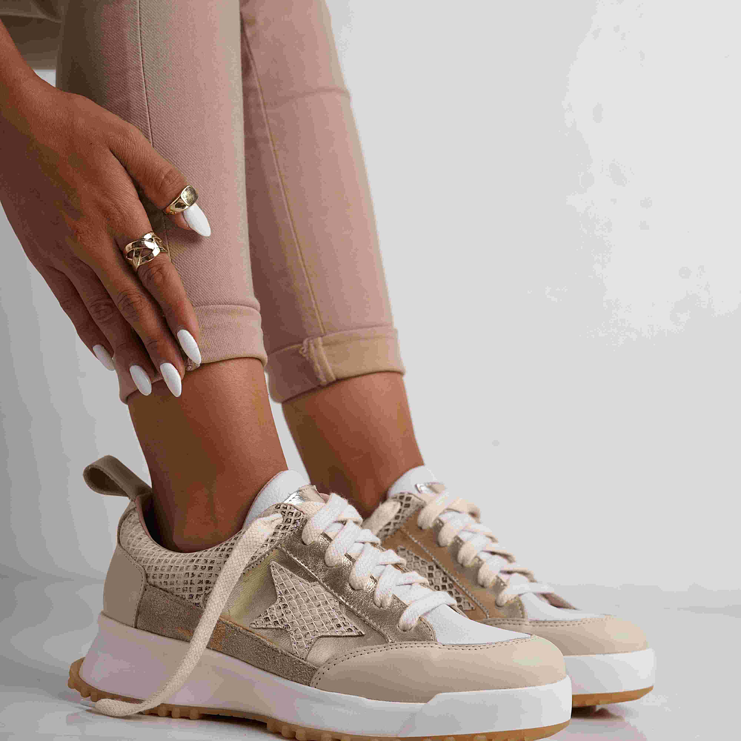 Praga Golden Reptil 1