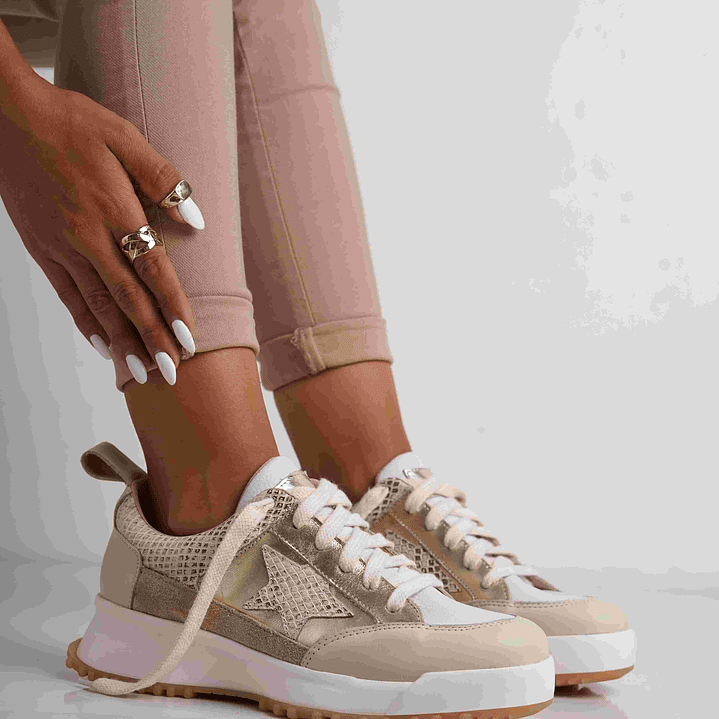 Praga Golden Reptil 1