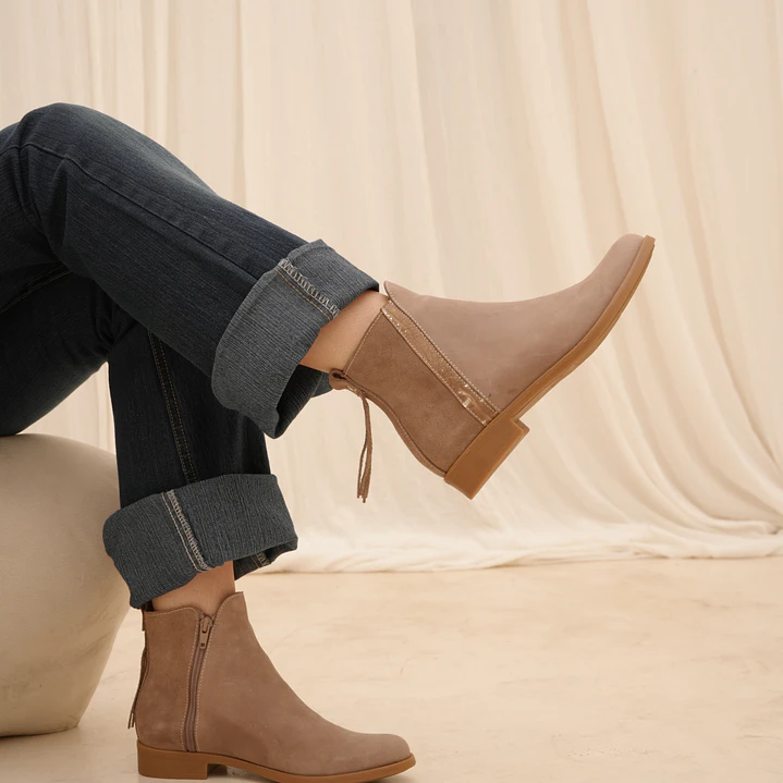 Brodway Taupe 1
