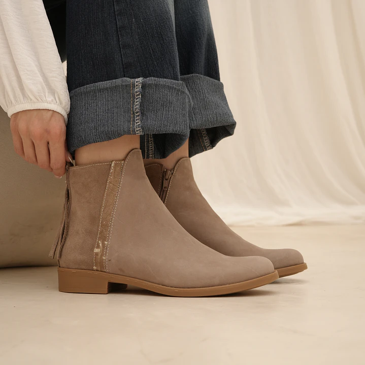 Brodway Taupe 3