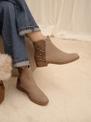 Dallas Taupe