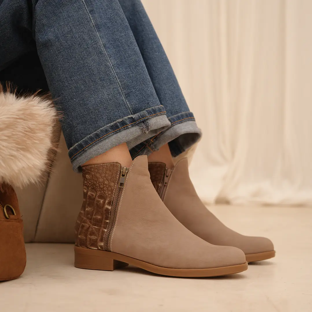 Dallas Taupe 2