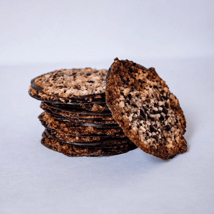 Paquete de 10 galletas de almendra y chocolate bitter 1