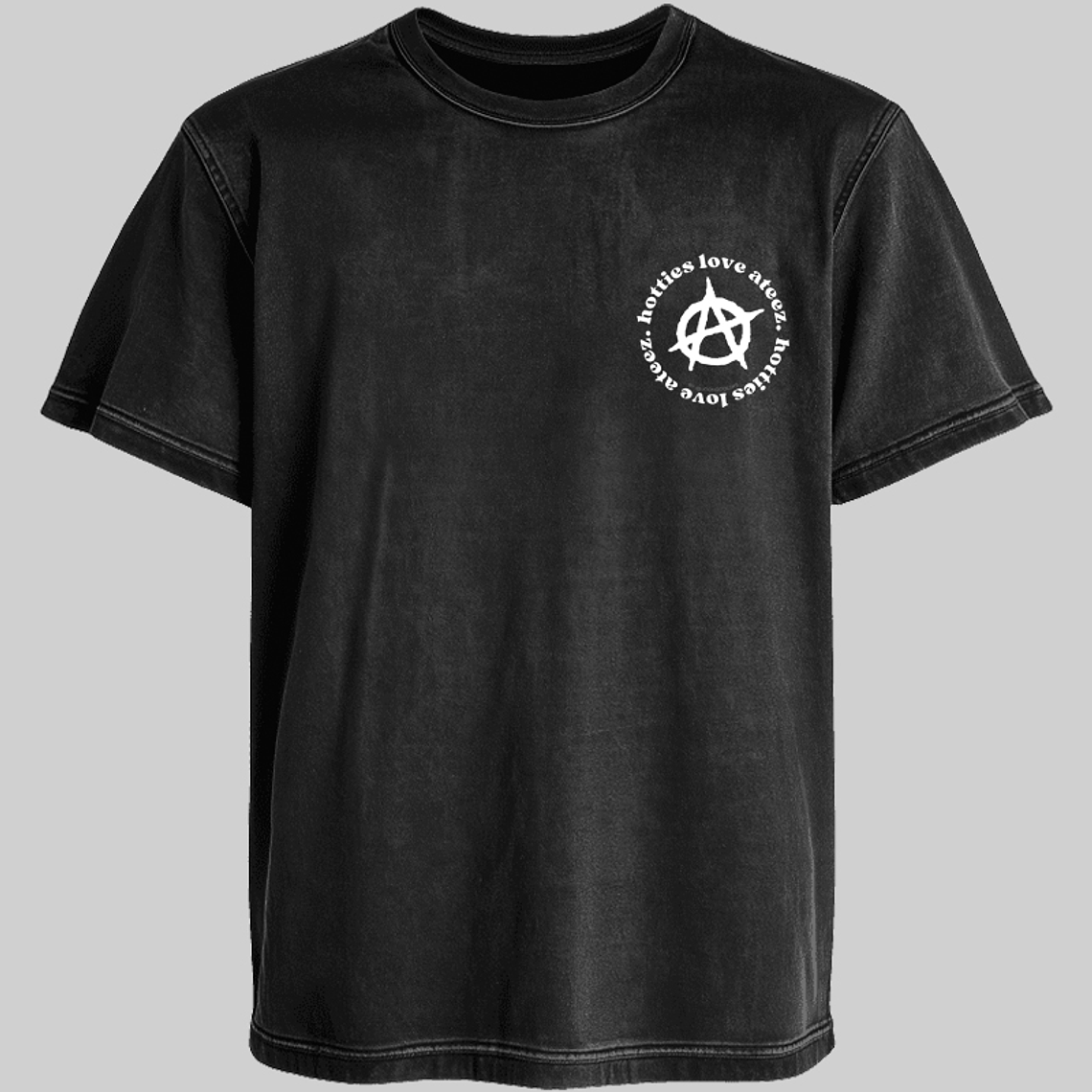 Polera Diseño logo Hotties (b/n) - ATEEZ 2