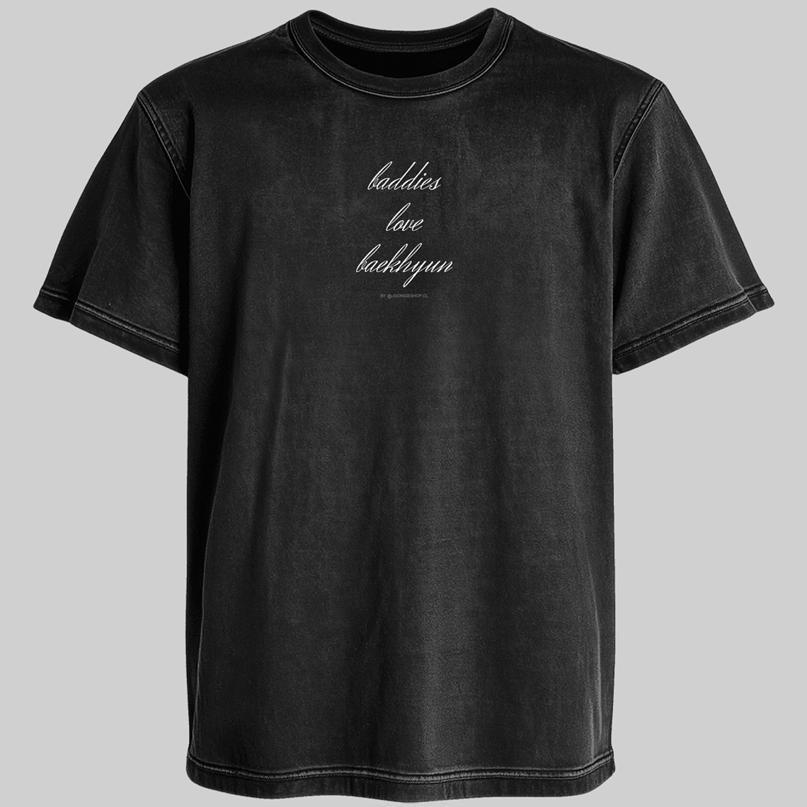 Polera Diseño logo Baddies v.2 (b/n) - BAEKHYUN 2
