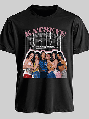 Polera Diseño Graphic (color) - KATSEYE