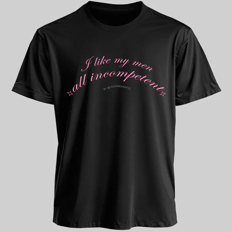 Polera Iconic Lines - Sabrina Carpenter v.1 (Manchild) 1