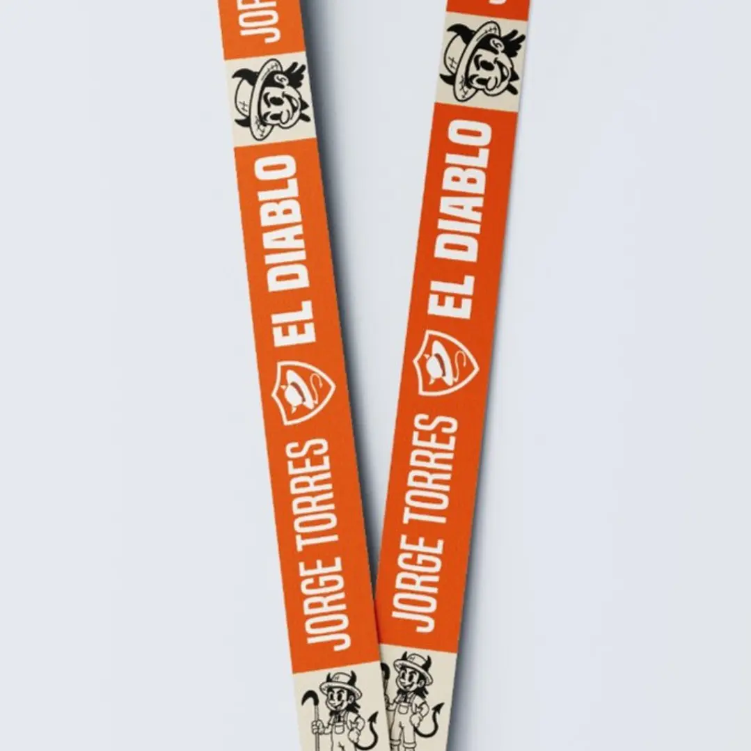 Llavero Diablo Granjero Naranja 2