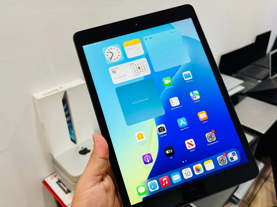 ¡iPad 7ª Generación en Excelente Estado! 4