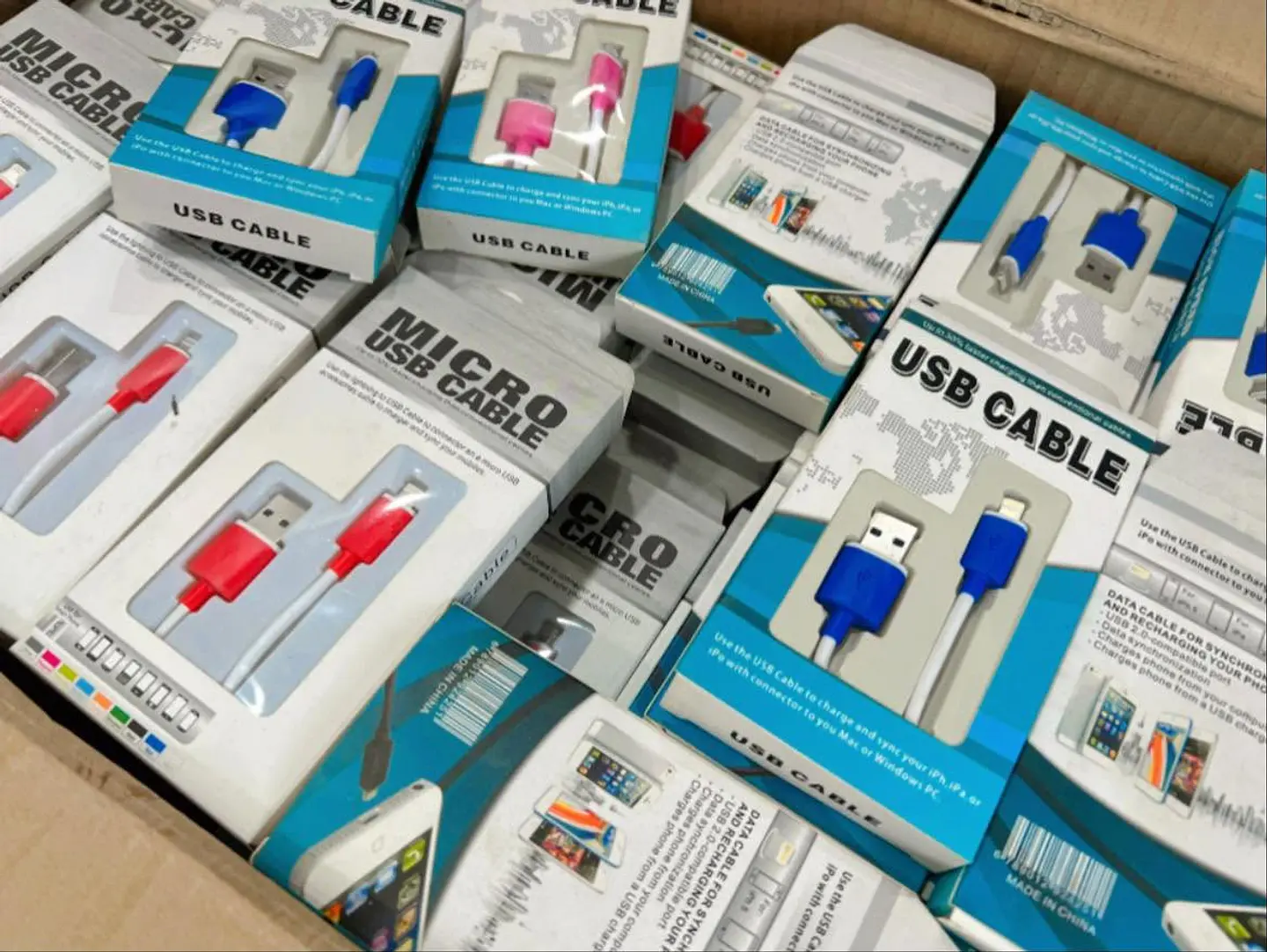LOTE DE CABLES PARA iPhone / iPad 1