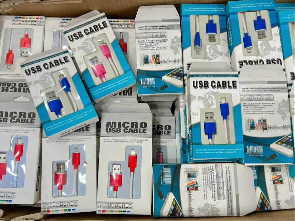 LOTE DE CABLES PARA iPhone / iPad 5