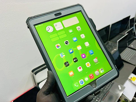 iPad 9.ª Generación (10.2”)