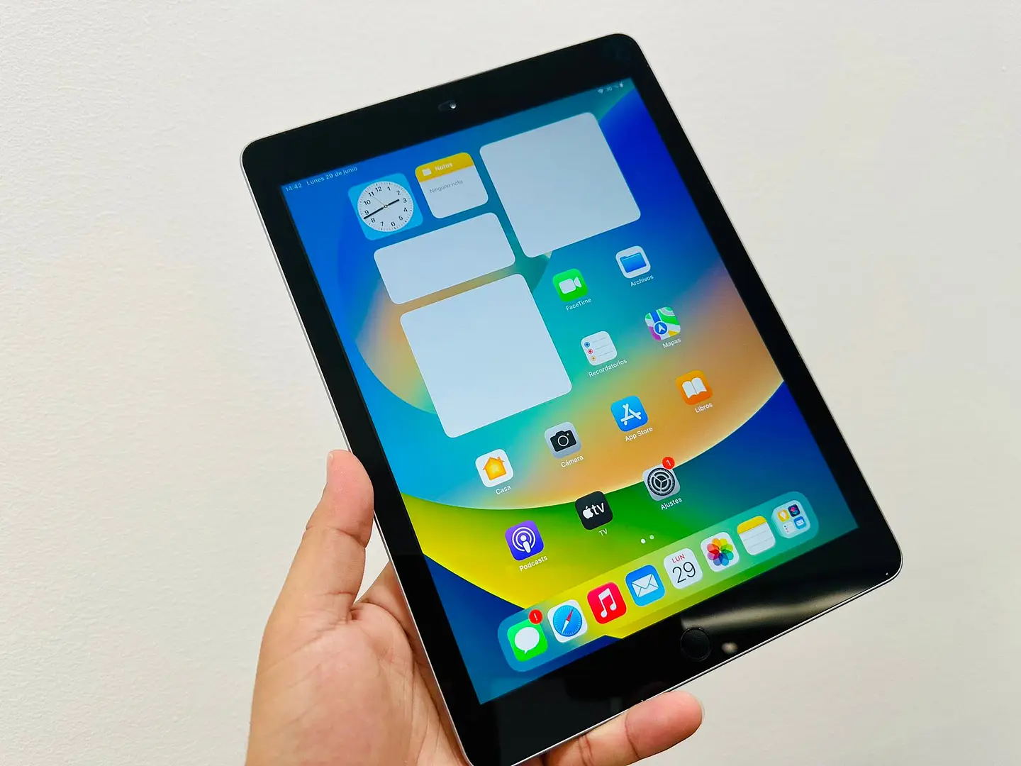 iPad 6ª Generación 32 GB 1