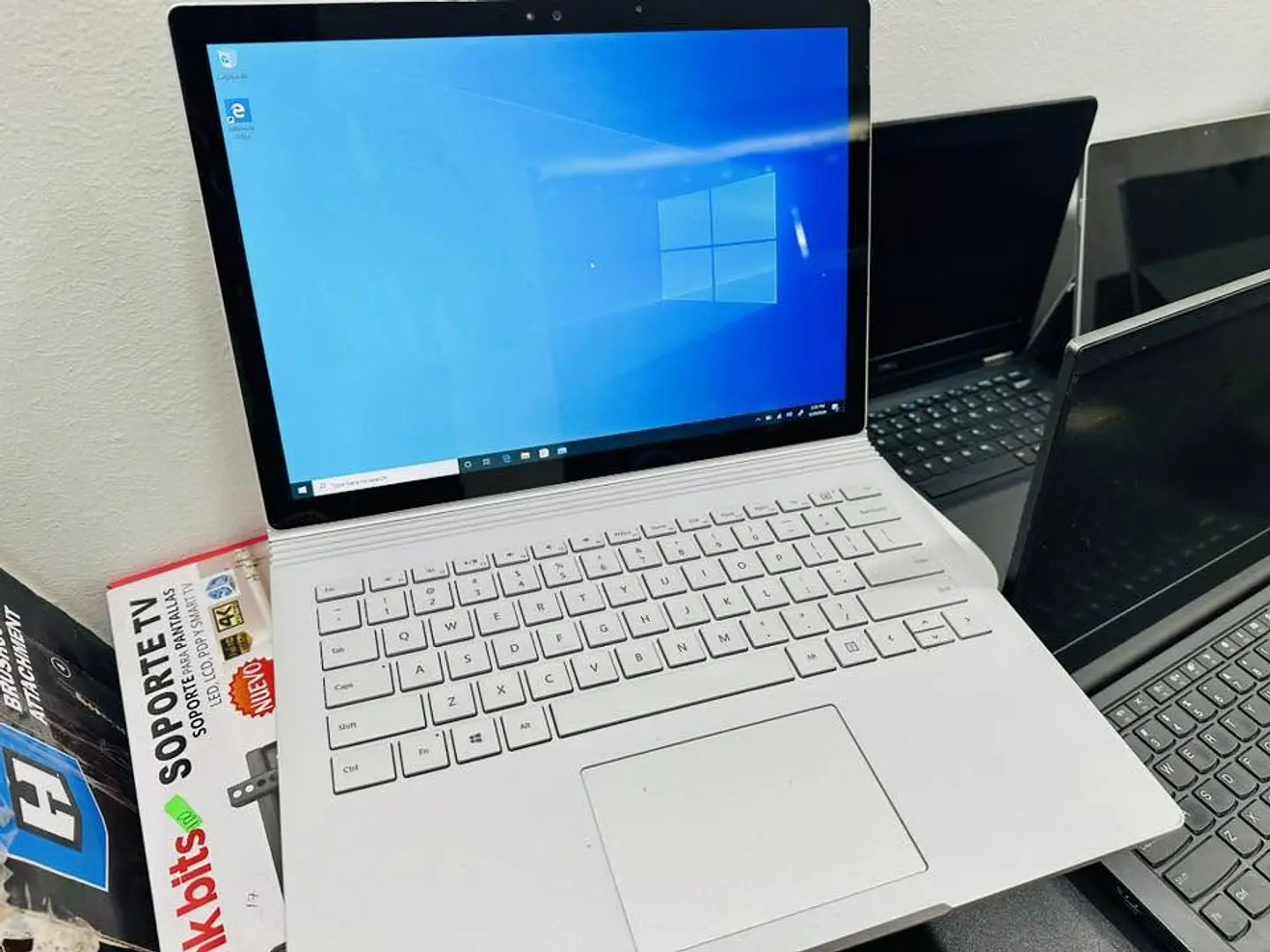 Microsoft Surface Book 4