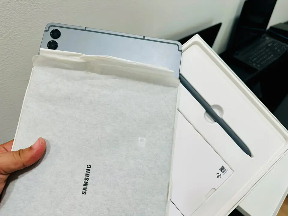 Samsung Galaxy Tab S9 FE+ 3