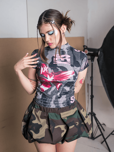 Polera 𝓚𝓾𝓻𝓸 𝓑𝓵𝓸𝓸𝓶