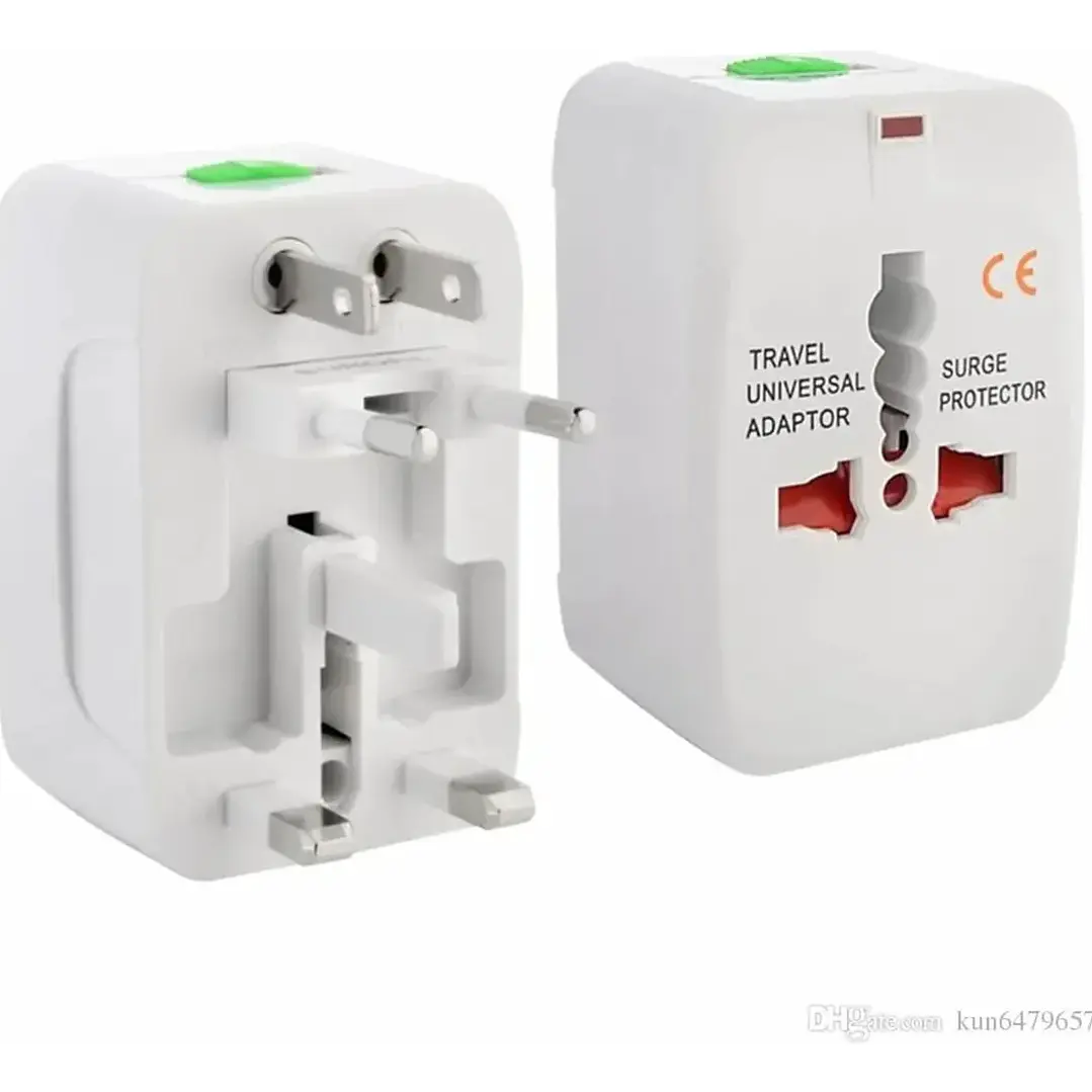 Adaptador Viajero Universal – Conecta en Más de 150 Países 3